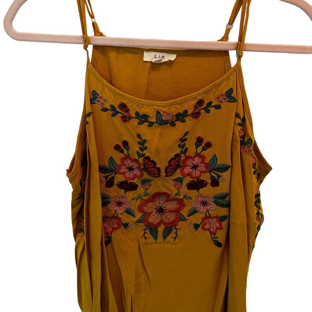 Summer tank w/ flower embellishments